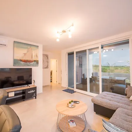 Lamara 100 Meters To Beach Appartement Nin